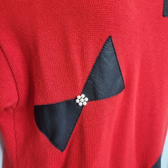 VINTAGE 80s Neiman Marcus leather bow‎ red sweater tunic with pearls L - Picture 4 of 15